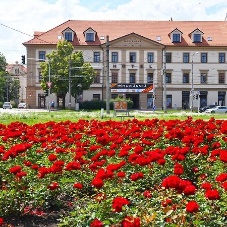 Residence Mariánská Ceske Budejovice Exterior foto